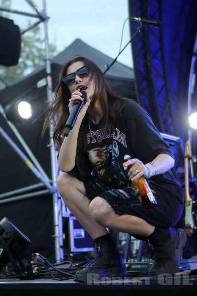 BABY QUEEN - 2024-08-16 - CHARLEVILLE-MEZIERES - Square Bayard - Razorback - 